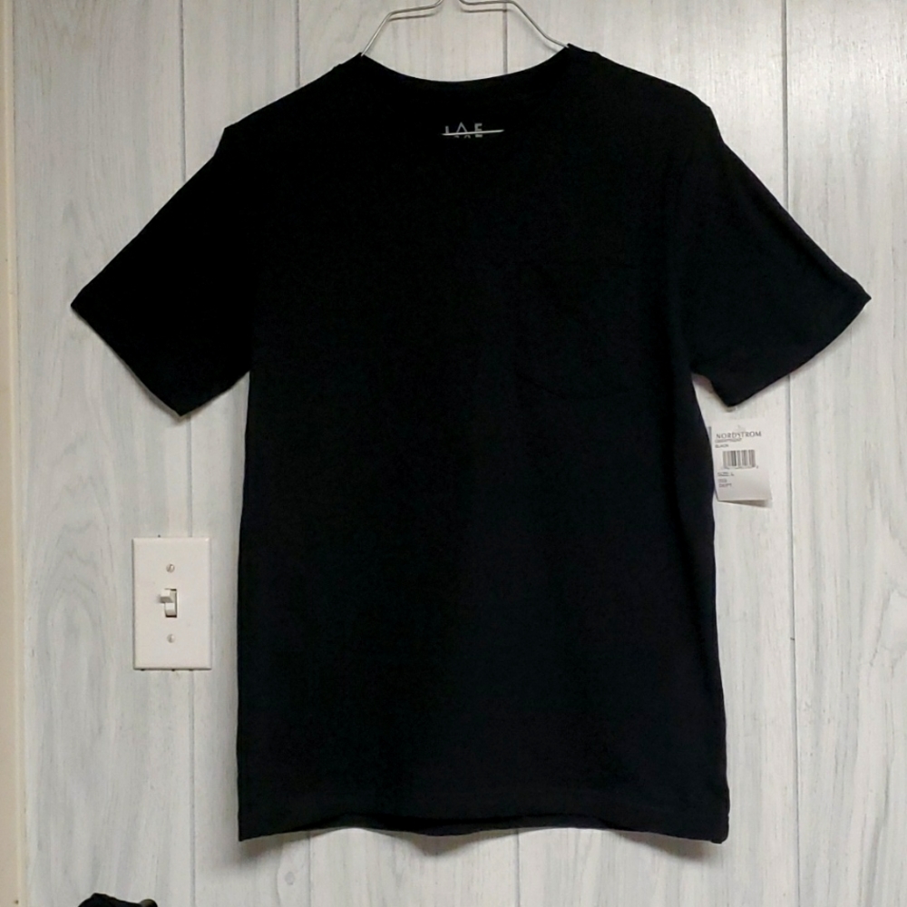 NWT JEM Collective Crew neck 1 pocket short sleeve t-shirt. Black,  Large